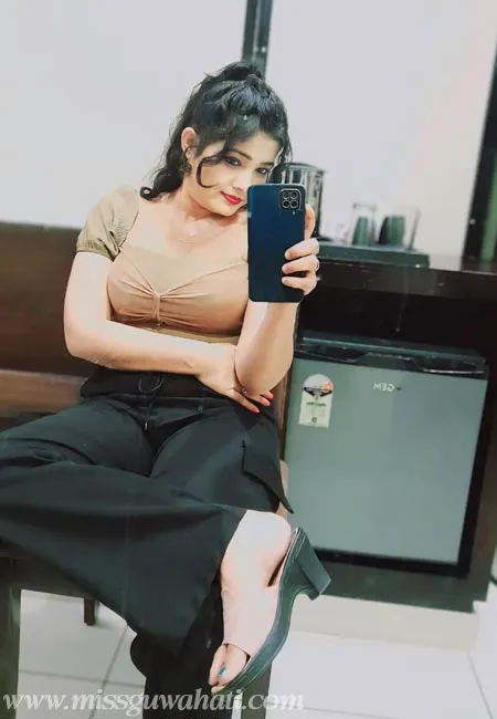 escorts in fancy bazar